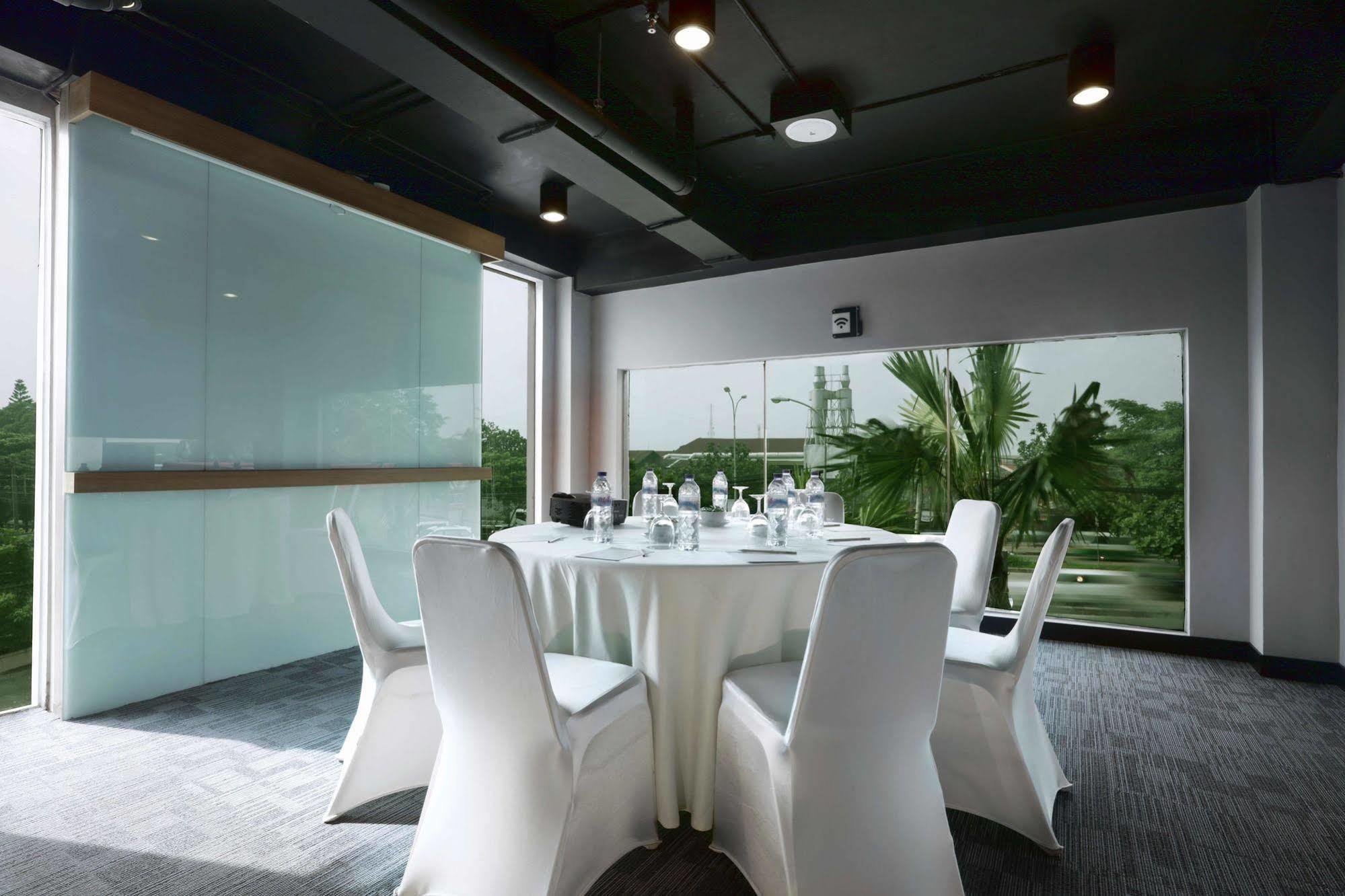 Grand Cordela Hotel Bandung Exteriör bild